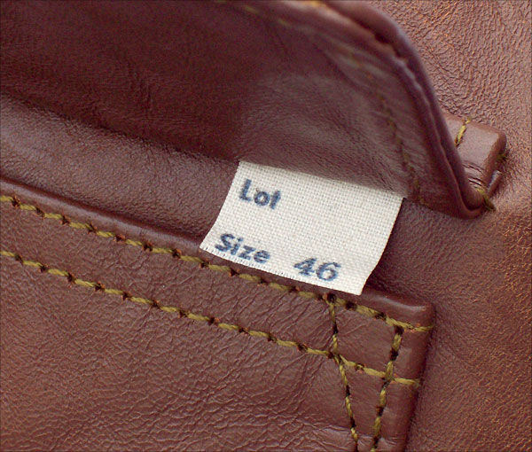 Good Wear Leather's United Sheeplined Pocket Tag